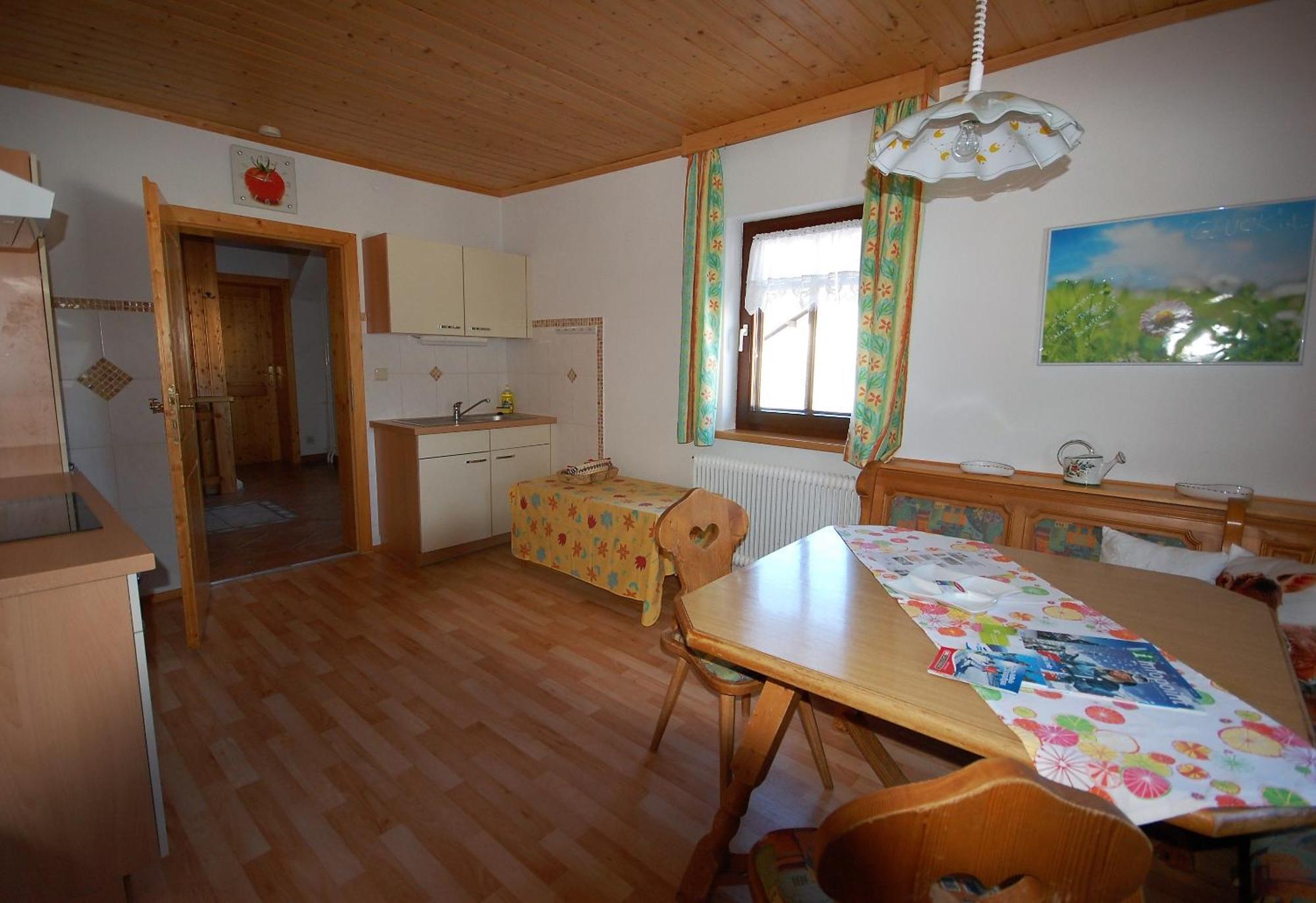 Charming House In Pruggern, Mountain View Villa Room photo